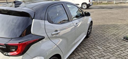 Voertuigafbeelding 3