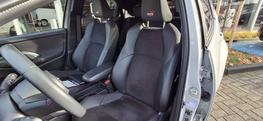 Voertuigafbeelding 4