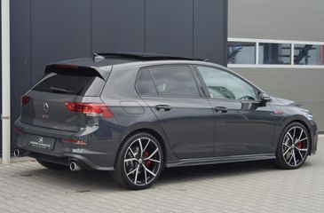 Voertuigafbeelding 5