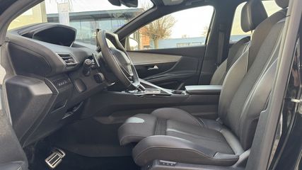 Voertuigafbeelding 9