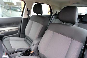 Voertuigafbeelding 21