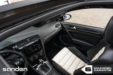 Voertuigafbeelding 38