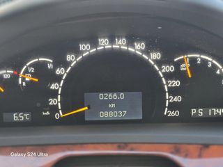 Voertuigafbeelding 6