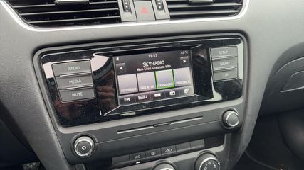 Voertuigafbeelding 6