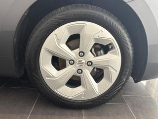 Voertuigafbeelding 9