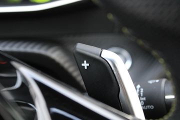 Voertuigafbeelding 32