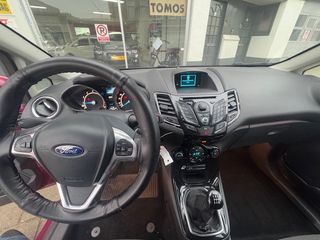 Voertuigafbeelding 8