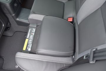 Voertuigafbeelding 32