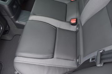 Voertuigafbeelding 33