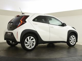 Voertuigafbeelding 4