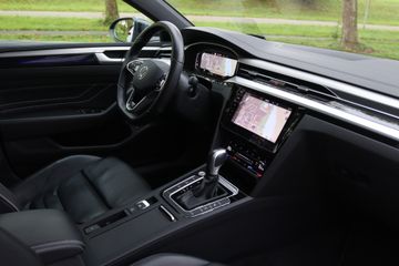 Voertuigafbeelding 8