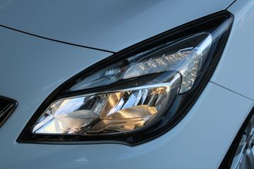 Voertuigafbeelding 28