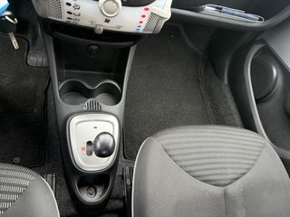 Voertuigafbeelding 14