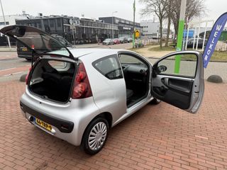 Voertuigafbeelding 26