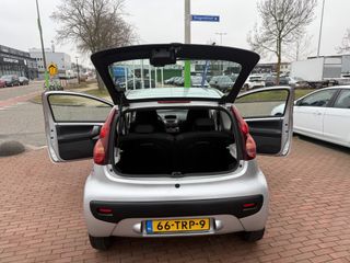 Voertuigafbeelding 28