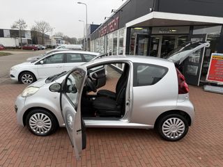 Voertuigafbeelding 35