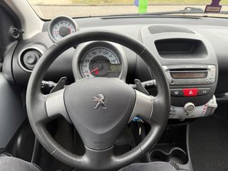 Voertuigafbeelding 9