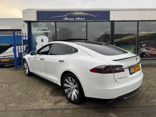 Voertuigafbeelding 11