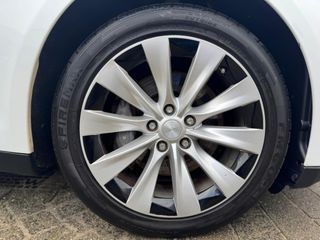 Voertuigafbeelding 8