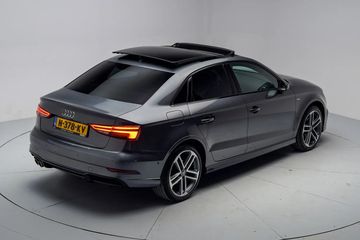 Voertuigafbeelding 14