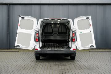 Voertuigafbeelding 8