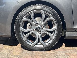 Voertuigafbeelding 7