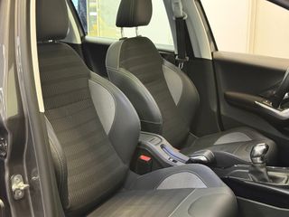 Voertuigafbeelding 14