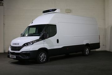 Iveco Daily - V-05-NNZ - Polisa Lease