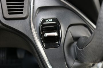 Voertuigafbeelding 37