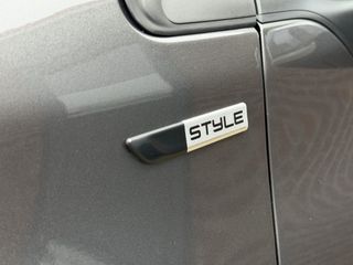 Voertuigafbeelding 35