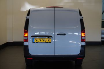 Voertuigafbeelding 6