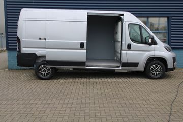 Voertuigafbeelding 9