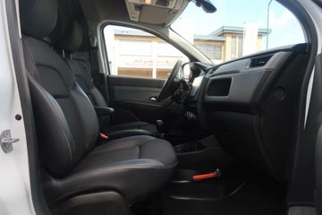 Voertuigafbeelding 26