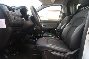 Voertuigafbeelding 7