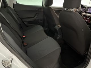 Voertuigafbeelding 31