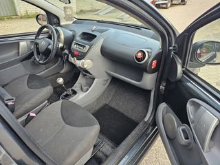 Voertuigafbeelding 13