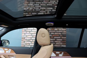 Voertuigafbeelding 3