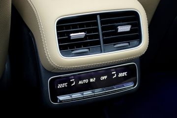 Voertuigafbeelding 43