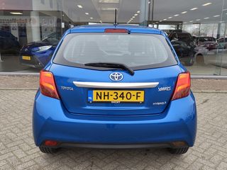 Voertuigafbeelding 6