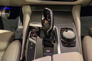 Voertuigafbeelding 25