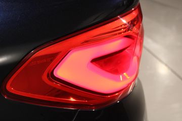 Voertuigafbeelding 67