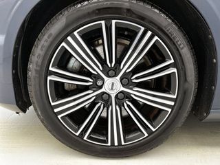 Voertuigafbeelding 13