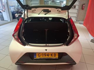 Voertuigafbeelding 4