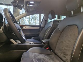 Voertuigafbeelding 8