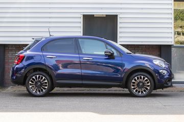 Voertuigafbeelding 4