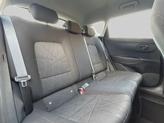 Voertuigafbeelding 24