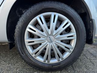 Voertuigafbeelding 9