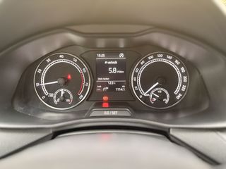 Voertuigafbeelding 13