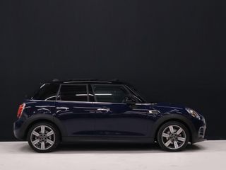 Voertuigafbeelding 6