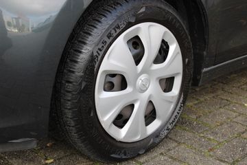 Voertuigafbeelding 12